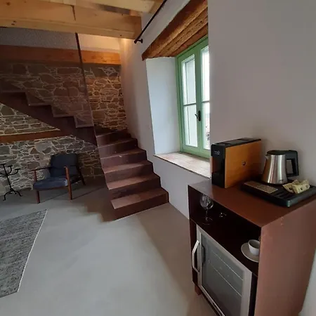 Dvor Vipolze Bed and breakfast Dobrovo